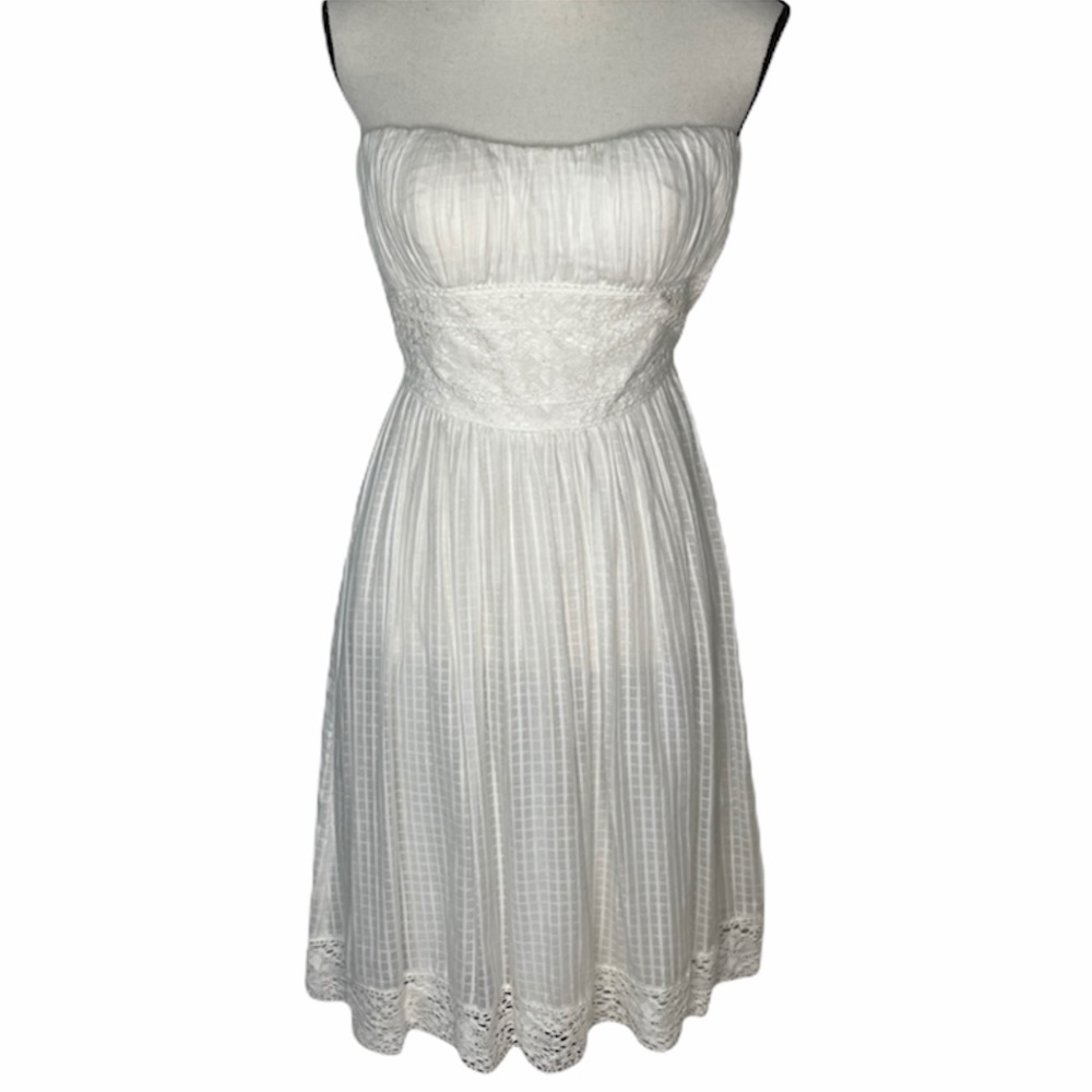 White House Black Market Dress size 0 white strapless/tie halter lace eyelet NWT